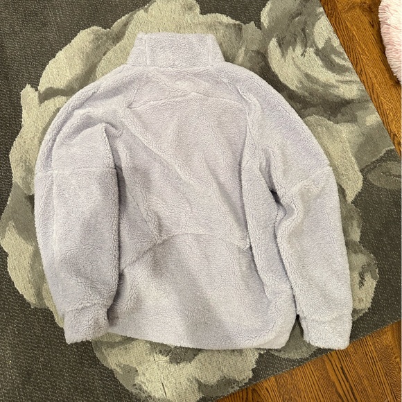 Lululemon full length scuba quarter zip in color purple💜 - Picture 5 of 6